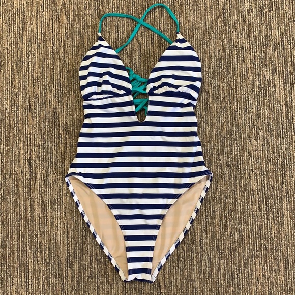 TART HERA Crisscross One-Piece Suit Small - Picture 2 of 7